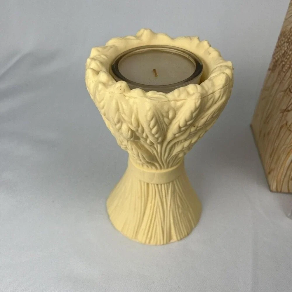 Vintage Thanksgiving Fall 1980s Avon Harvest Time Spice Garden‎ Fragrance Candle